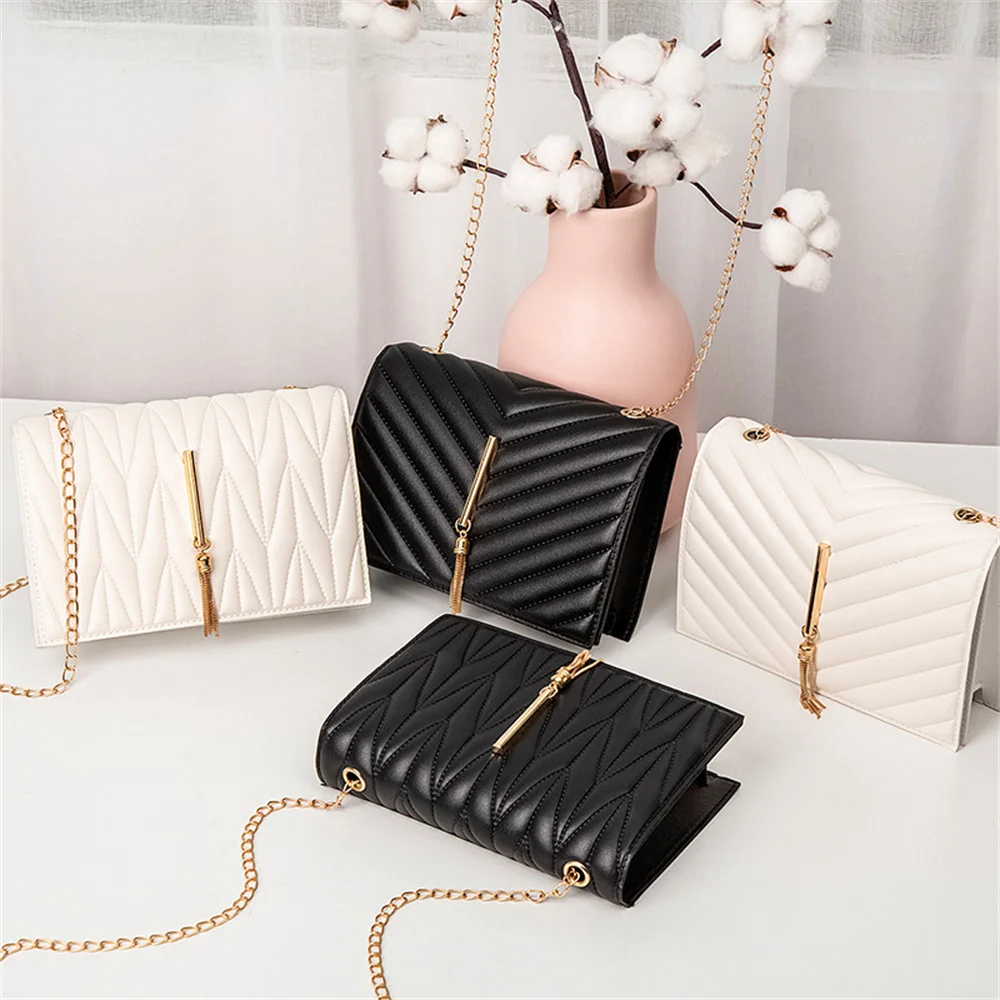Fashion Tassel Flap Crossbody  - đánh giá và giá Women Bags Guess